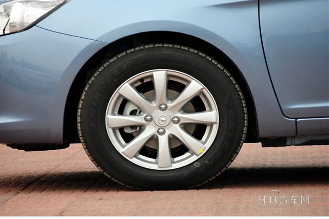 2013款 1.5L CVT舒適型