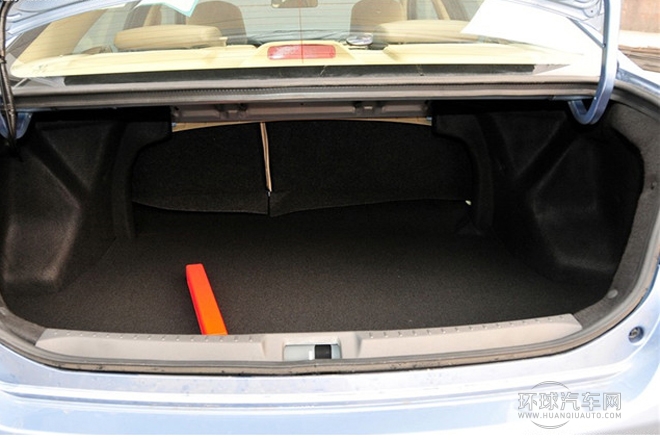 2013款 1.5L CVT舒適型