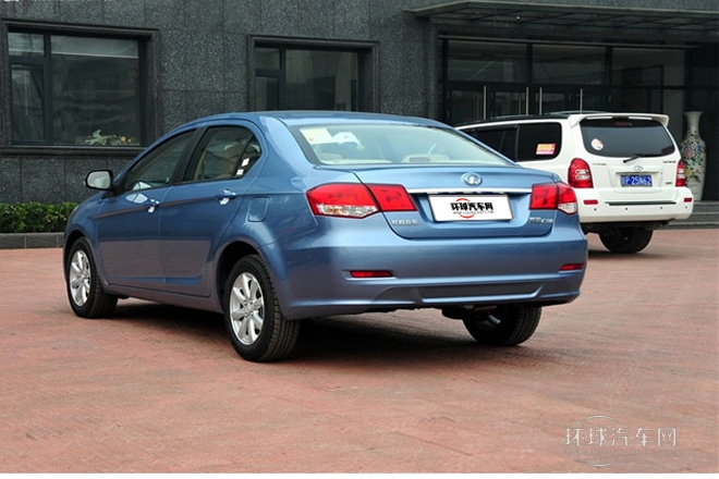 2013款 1.5L CVT舒適型