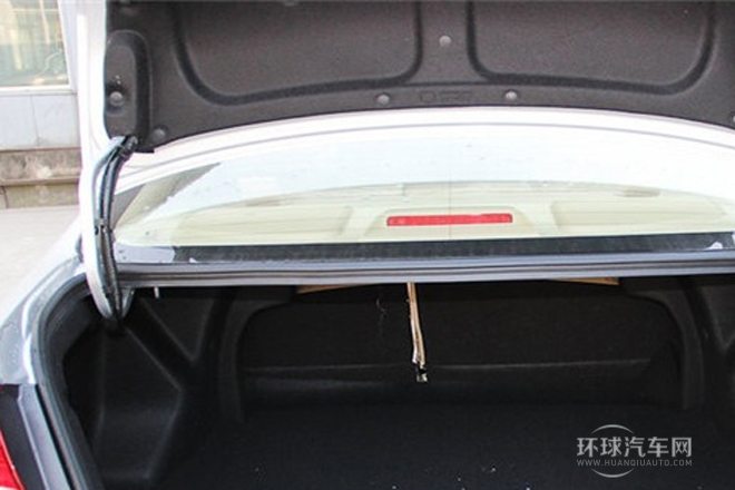 2013款 新視界版 1.5L 手動智尚型