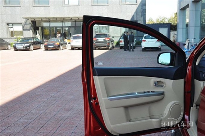 2013款 1.5L 手動(dòng)精英型