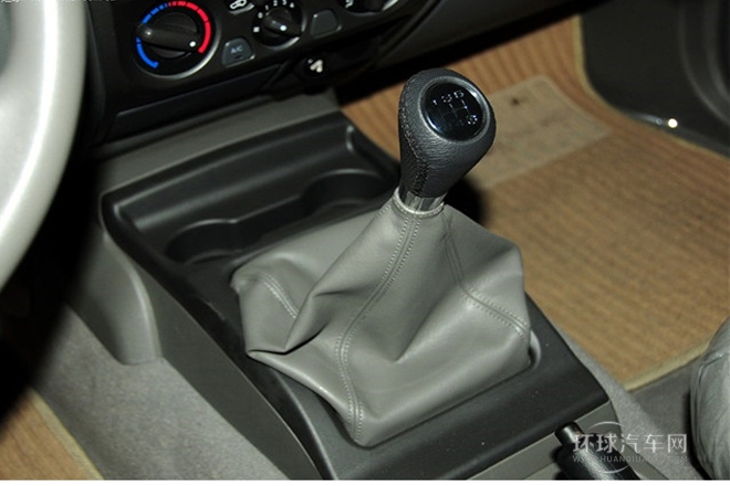 2011款 2.4L商務版 豪華型大雙排