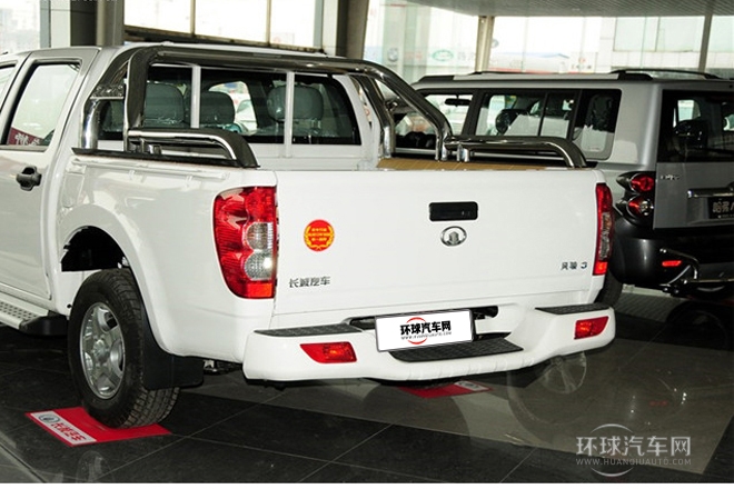 2011款 2.4L商務(wù)版 豪華型大雙排