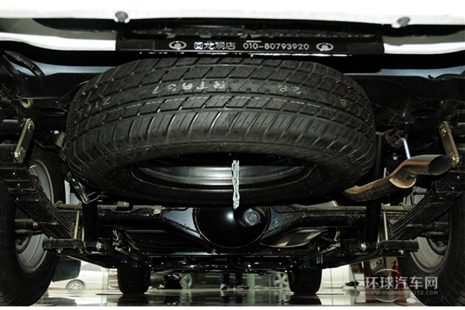 2011款 2.4L公務版 豪華型 四驅大雙排