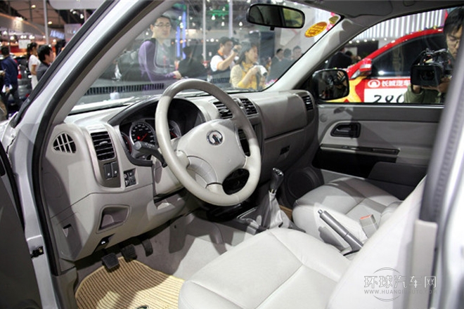 2011款 2.8T商務版 豪華型小雙排