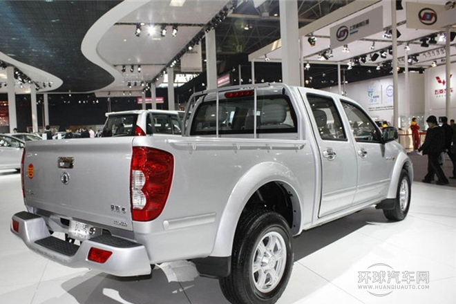 2011款 2.8T商務版 豪華型小雙排