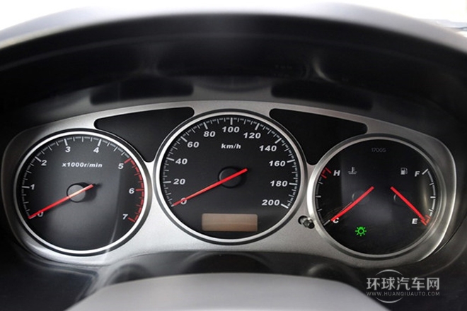 2011款 2.8T商務版 豪華型大雙排