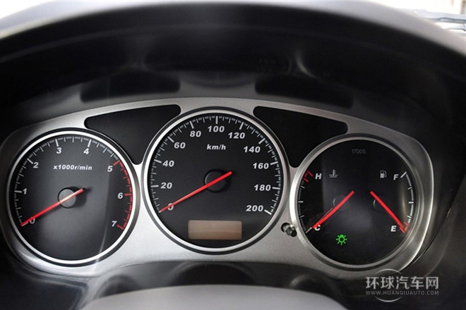 2011款 2.8T公務(wù)版 豪華型 兩驅(qū)大雙排