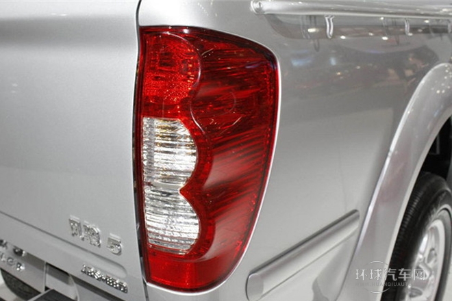 2011款 2.8T公務版 豪華型 四驅小雙排