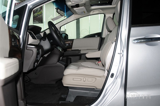 2015款 2.4L 豪華版