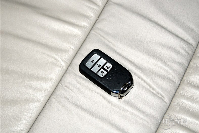 2015款 2.4L 豪華版