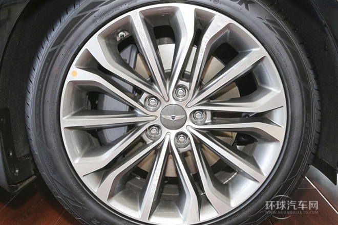 2015款 3.3 GDi 四驅豪華版