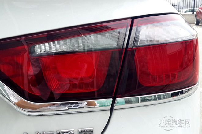 2015款 1.5L 手動精英版