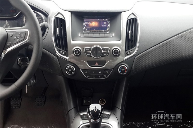 2015款 1.5L 手動精英版