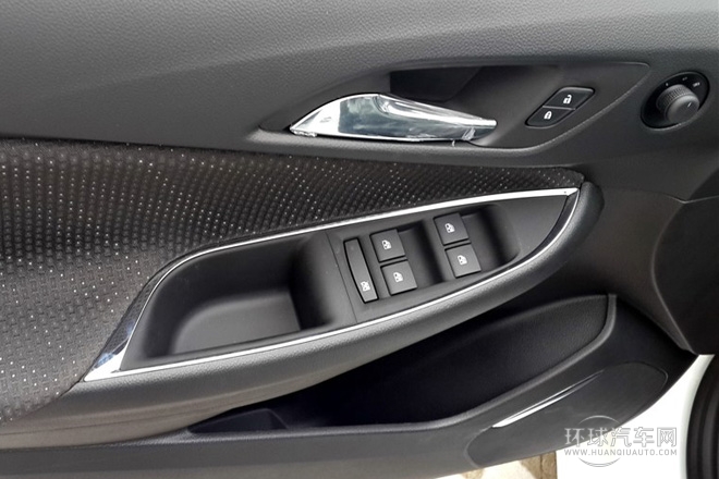 2015款 1.5L 手動精英版