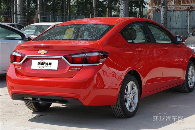 2015款 1.5L 自動時尚版