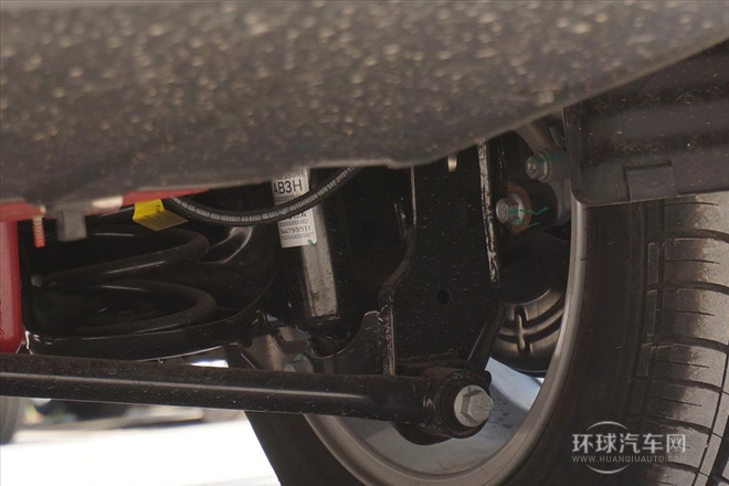 2015款 1.5L 自動(dòng)時(shí)尚版