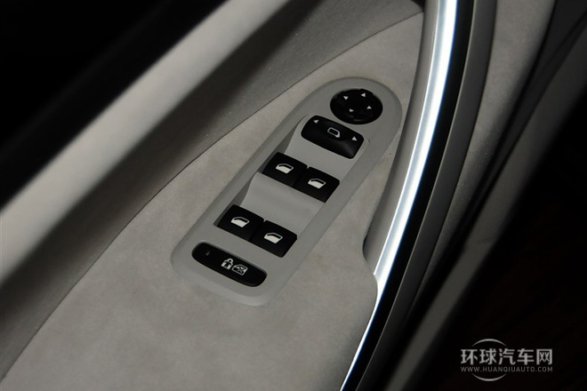 2014款 2.0L 自動尊悅型