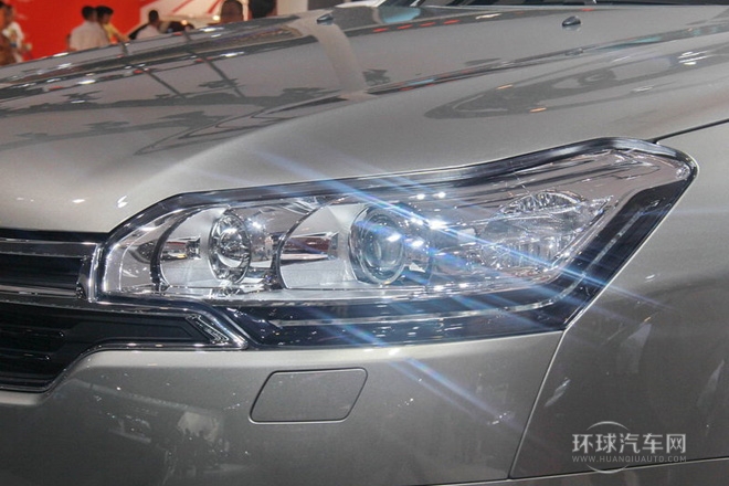 2014款 2.3L 自動尊貴型