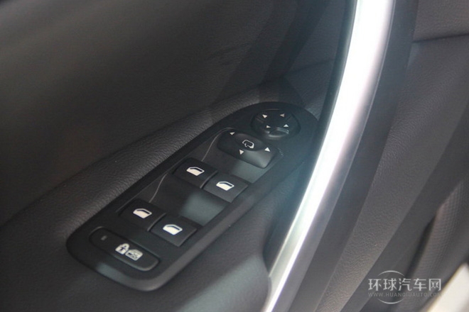 2014款 2.3L 自動尊貴型