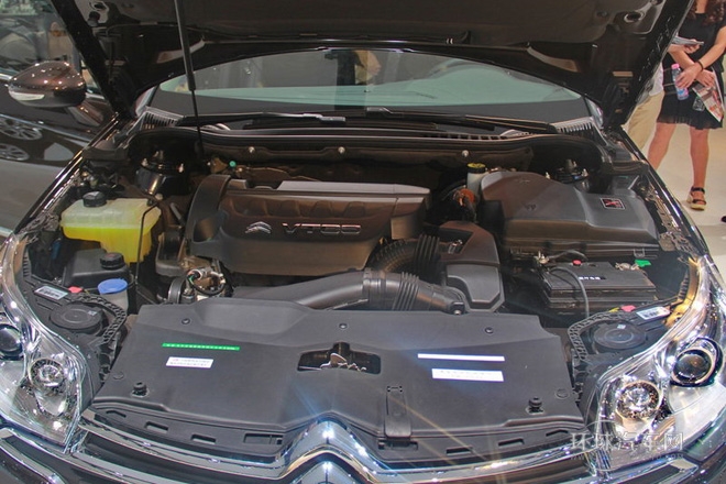 2014款 2.3L 自動(dòng)尊貴型