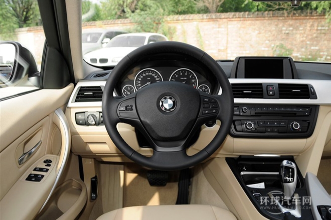 2015款 316i 進(jìn)取型