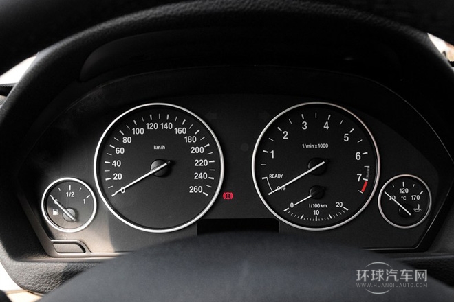 2015款 316i 進取型