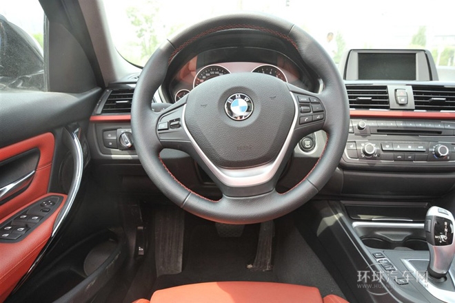 2015款 316i 運(yùn)動(dòng)設(shè)計(jì)套裝