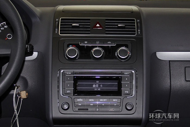 2015款 1.4T 手動舒適版5座