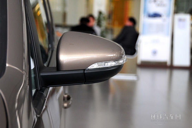 2015款 1.4T 自動旗艦版5座