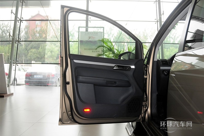 2015款 1.4T 自動旗艦版5座