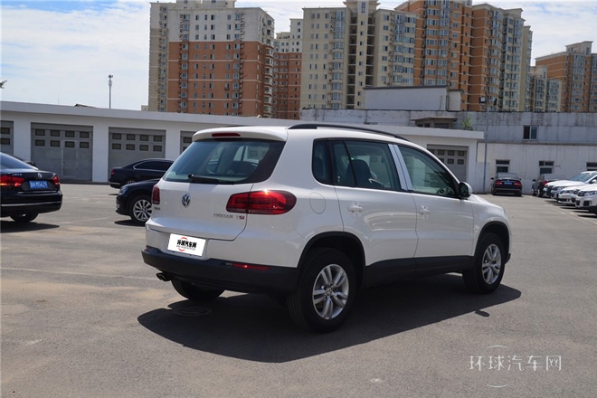 2015款 1.8TSI 手動兩驅風尚版