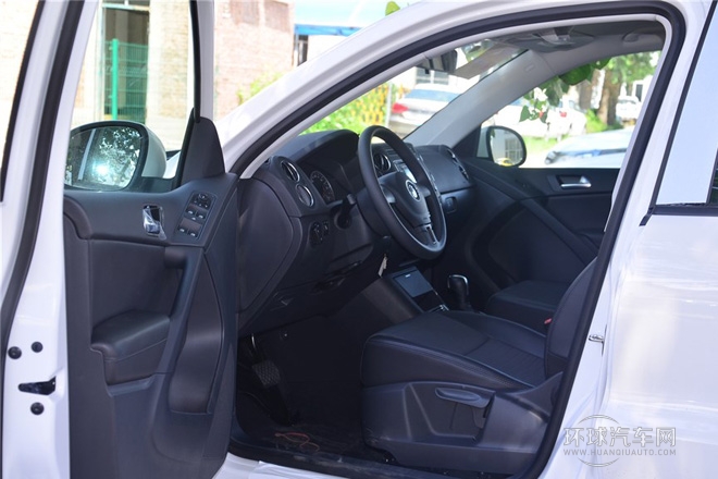 2015款 1.8TSI 手動兩驅(qū)風(fēng)尚版