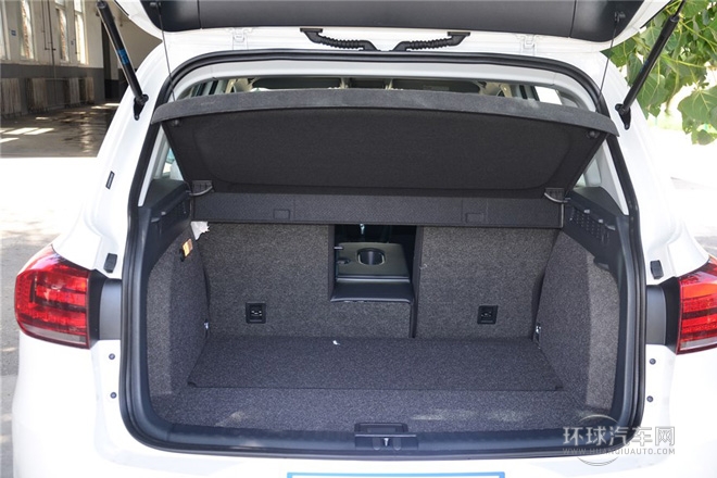 2015款 1.8TSI 手動兩驅風尚版