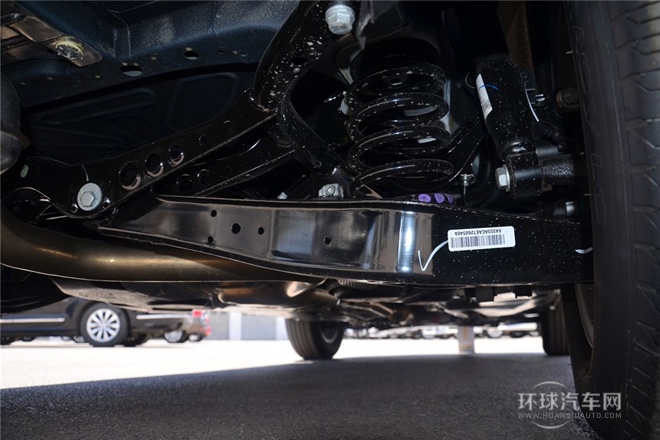 2015款 1.8TSI 手動兩驅風尚版