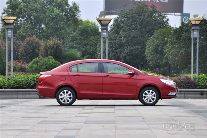 2014款 1.5L 自動(dòng)智尚型