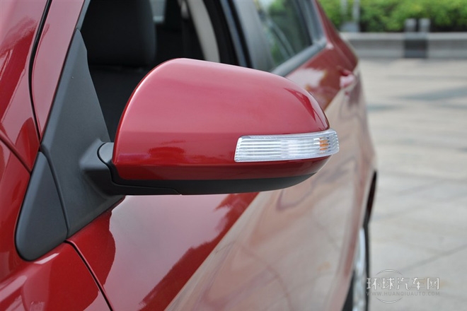 2014款 1.5L 自動(dòng)智尚型