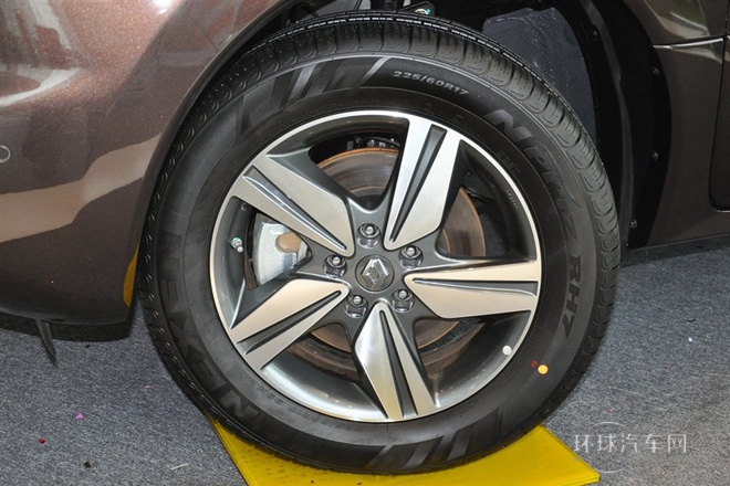 2014款 2.5L 兩驅Touring版