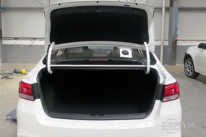 2014款 1.8L 自動DLX