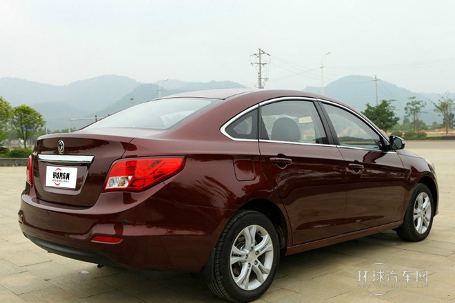 2014款 1.6L CVT豪華型