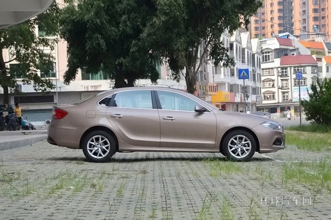 2014款 1.5T 自動智能型