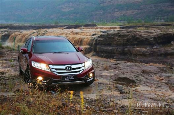 2014款 3.0L AWD尊貴導版航