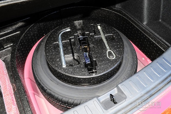 2014款 1.5T 自動四驅豪華型