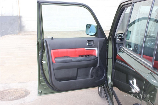 2014款 1.5L 手動(dòng)都市版