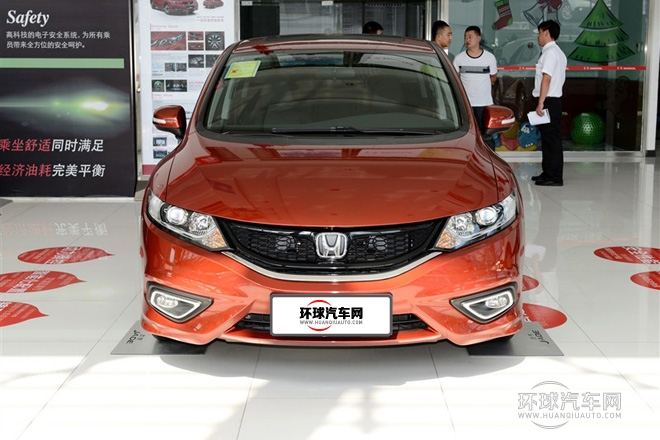 2014款 1.8L 自動舒適精英版 5座