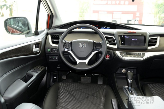 2014款 1.8L 自動舒適精英版 5座