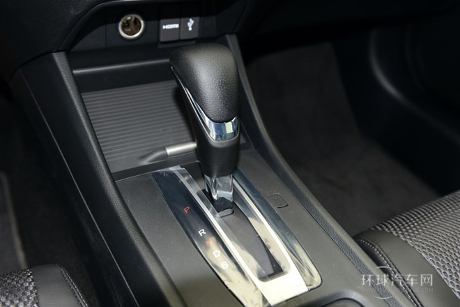 2014款 1.8L 自動舒適精英版 5座