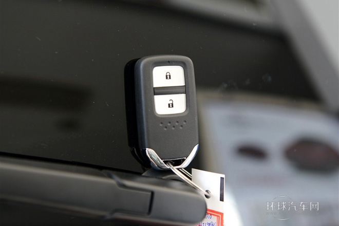 2014款 1.8L 自動舒適精英版 5座