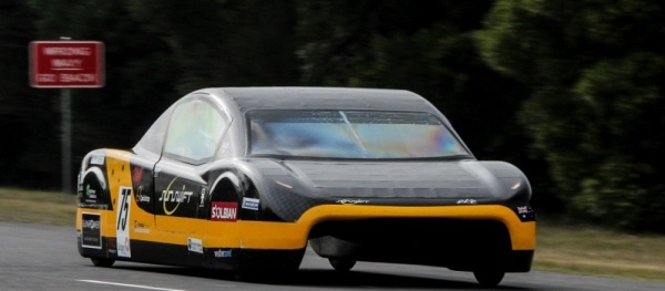 世界上Z快的電動汽車誕生:平均時速106.966公里