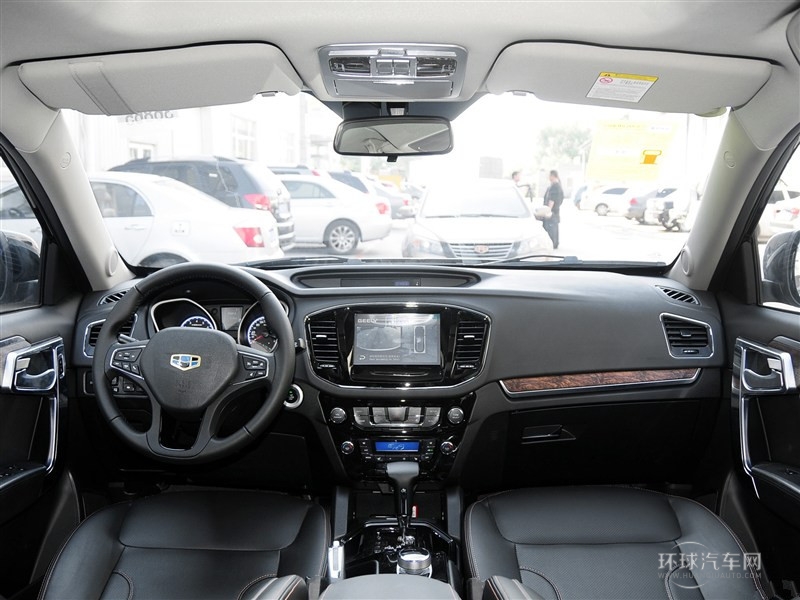 2014款 2.4L 自動兩驅(qū)尊貴型